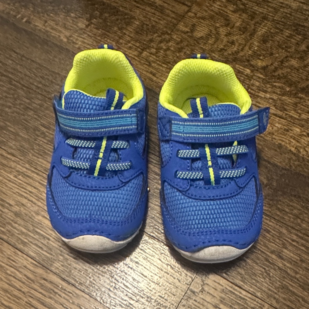 Stride Rite Blue and Neon Kids Sneakers